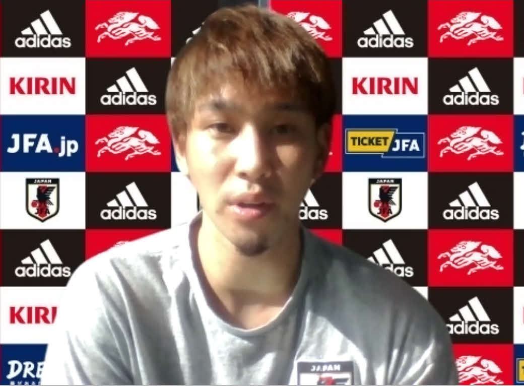 オンライン取材に応じるエスポラーダ北海道・室田（撮影・山崎純一）