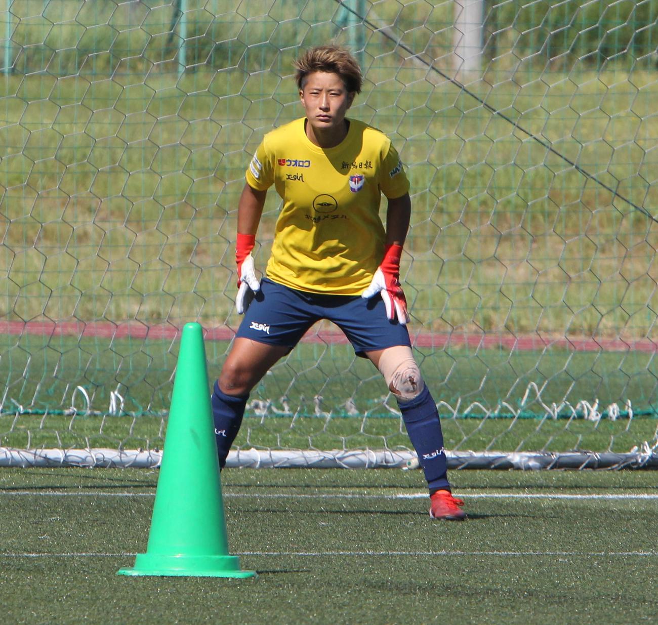 20日のアウェー大宮戦に向け練習する平尾（撮影　飯嶋聡美）