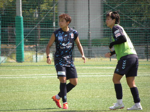 不思議ちゃん ｉｎａｃ神戸17歳浜野まいかの素顔を田中美南が明かす サッカー写真ニュース 日刊スポーツ