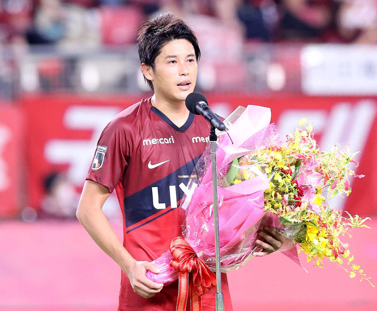 内田篤人氏が鹿島OBスペシャルマッチ出場 上田綺世ら現役選手と対戦