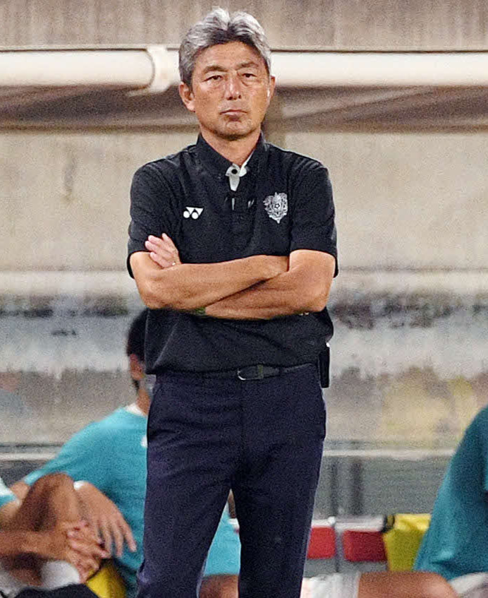 福岡長谷部監督（9月撮影）
