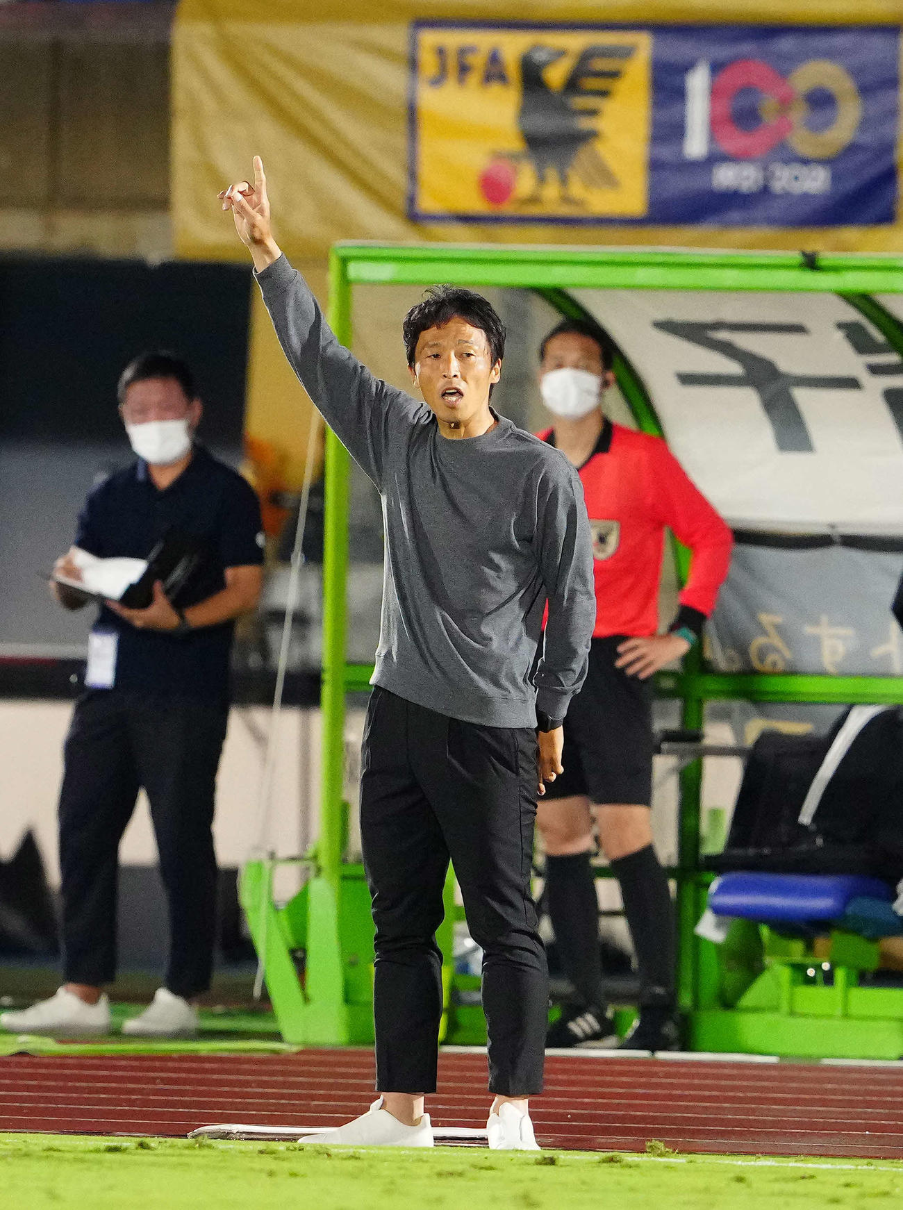 湘南山口智監督（2021年10月1日撮影）