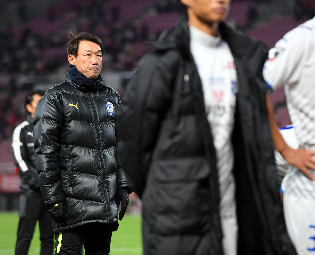 鹿島対大分　J2降格が決まり、厳しい表情を見せる大分片野坂監督（撮影・たえ見朱実）