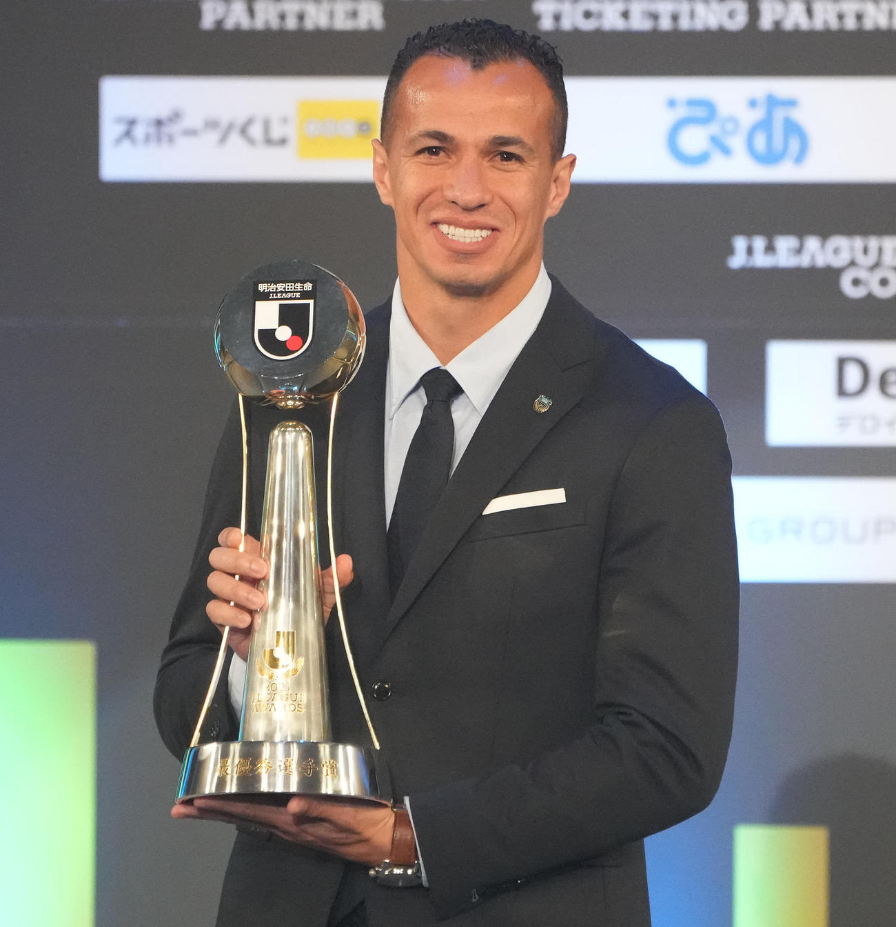 最優秀選手賞に輝いた川崎Fダミアン（撮影・鈴木みどり）