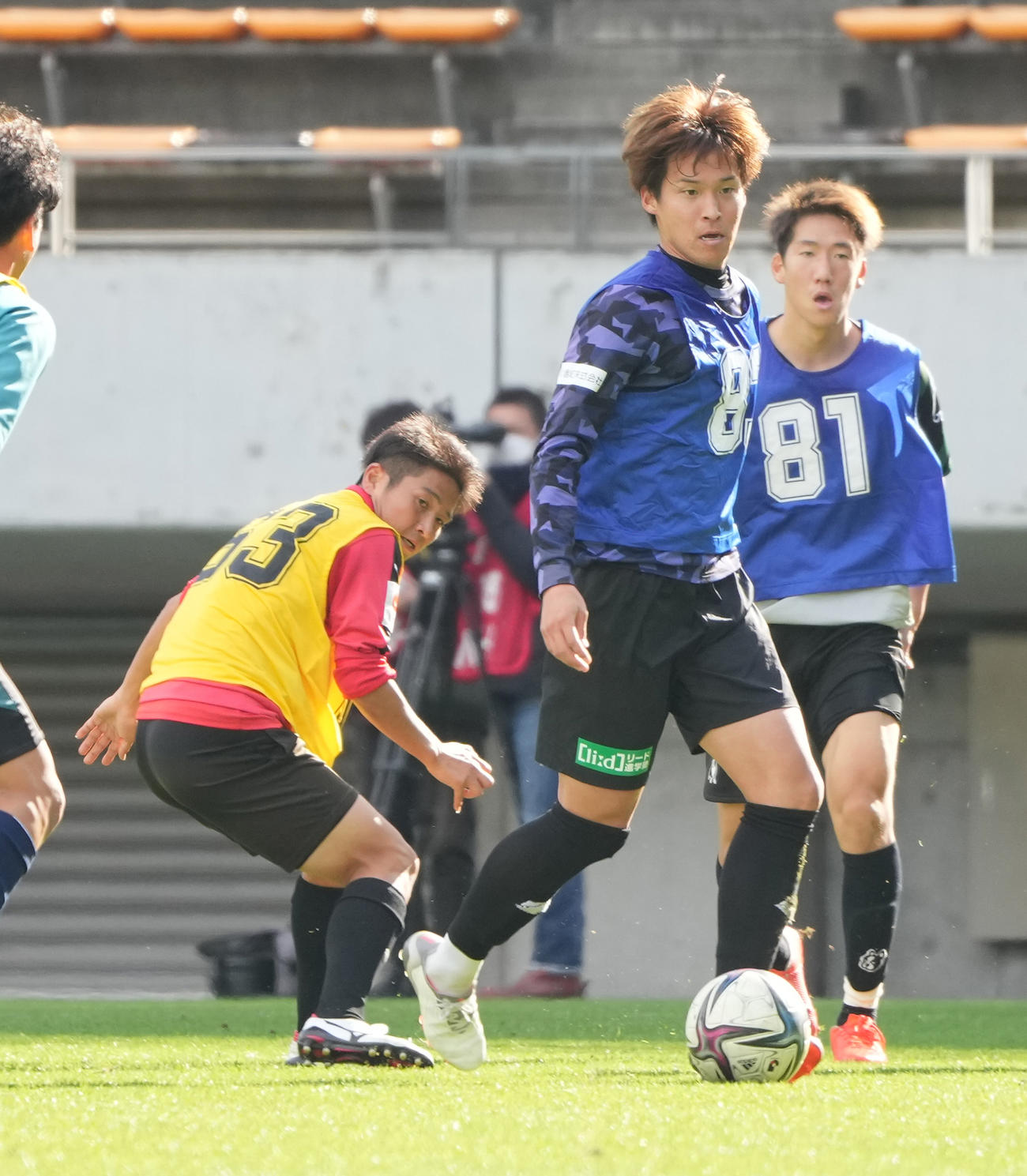 2021 JPFAトライアウト2日目午前の部、試合形式でプレーする中島（撮影・小沢裕）
