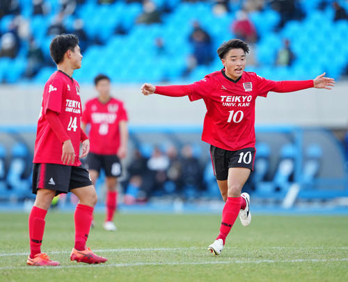 高校サッカー 帝京大可児が初戦突破 湘南内定の鈴木淳之介が２アシスト サッカー写真ニュース 日刊スポーツ