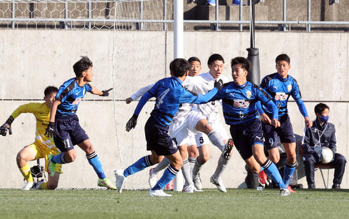 高校サッカー 大津快勝 ２回戦は東福岡とのプレミア勢九州ダービー サッカー写真ニュース 日刊スポーツ