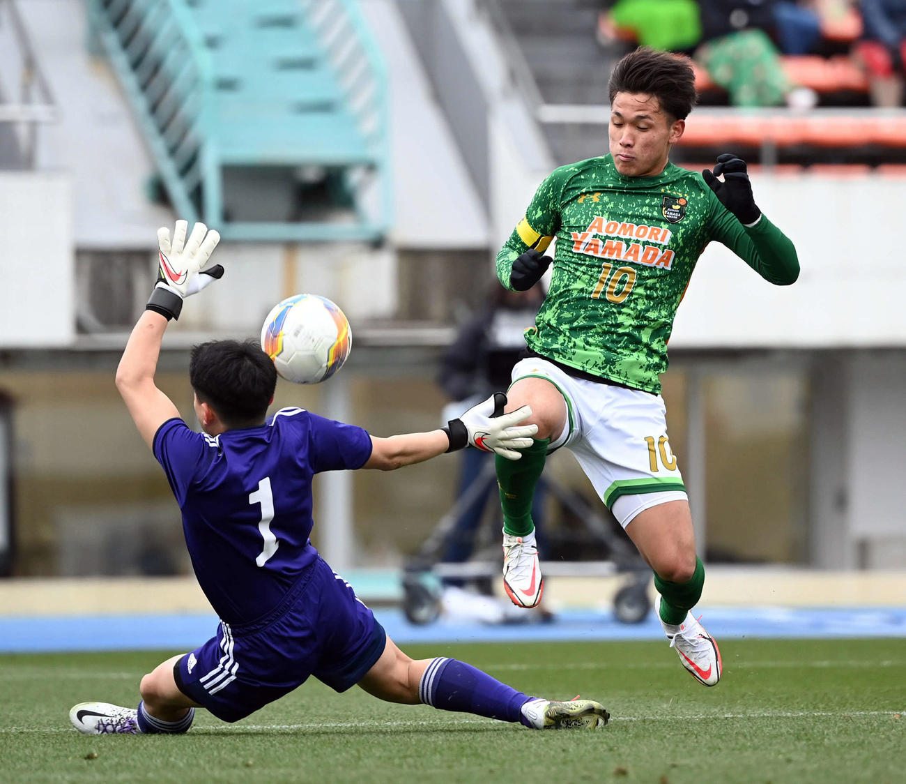 後半28分、3点目のゴールを決める松木