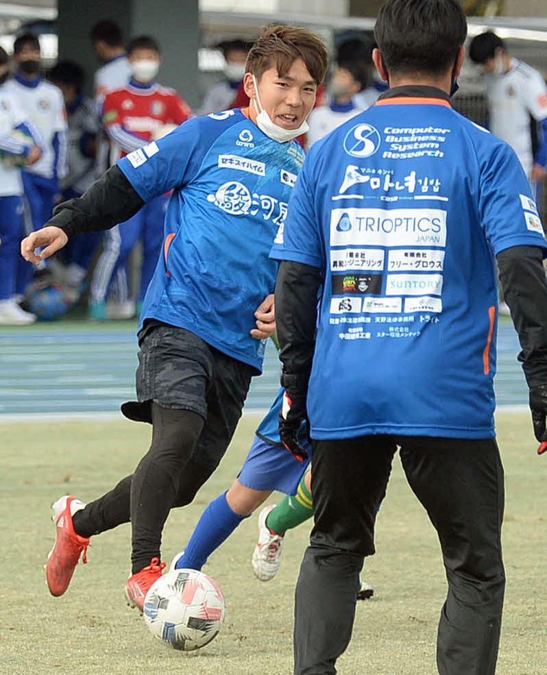 軽快に動く磐田金子
