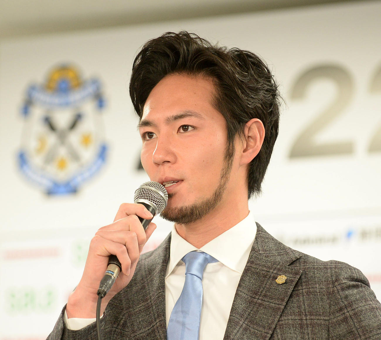 抱負を口にする磐田杉本