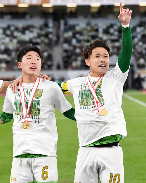 高校サッカー 青森山田 松木玖生 座右の銘 俺か 俺以外か で強気ｖ サッカー写真ニュース 日刊スポーツ