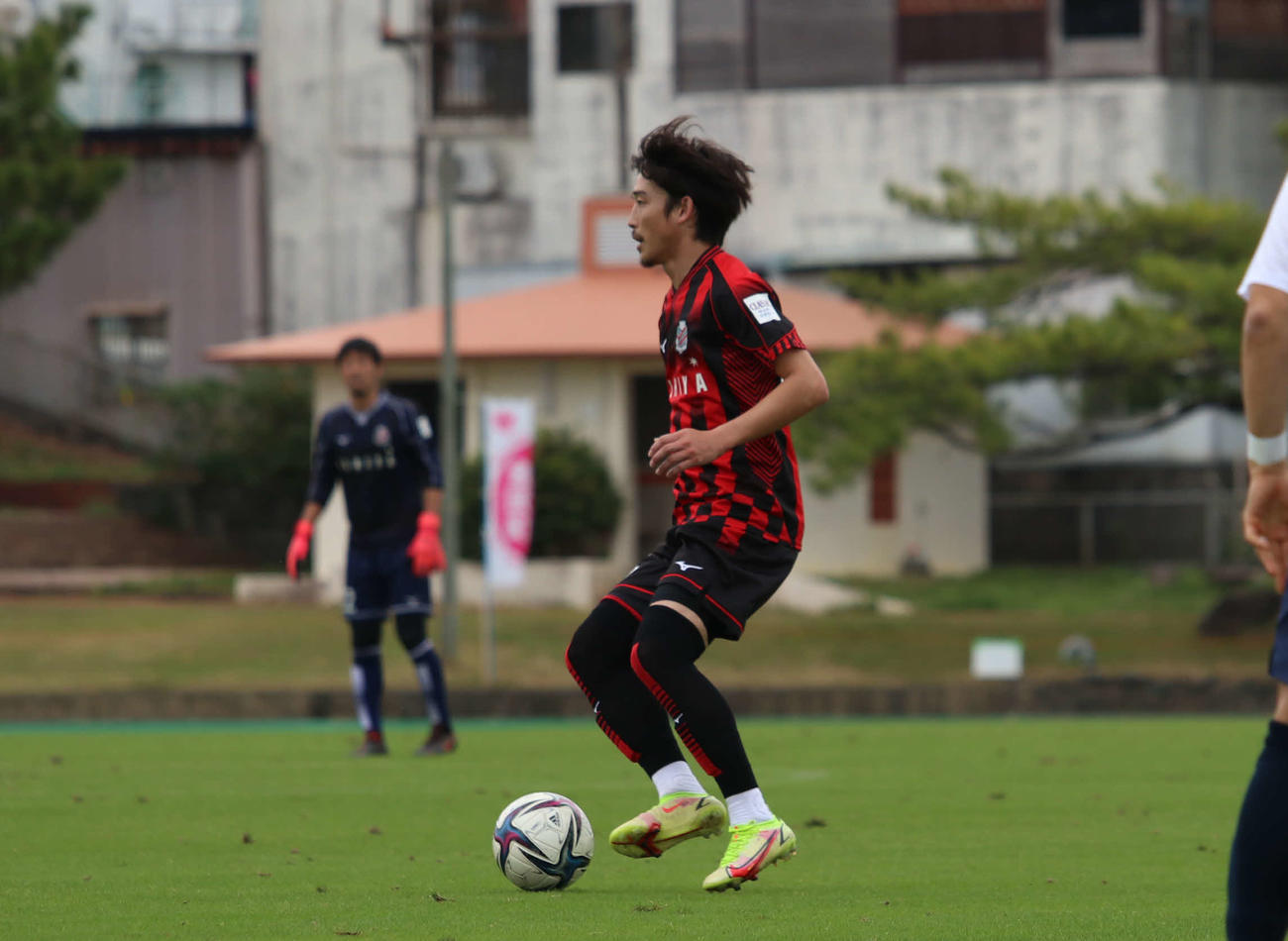 1月26日のチーム今季初実戦に出場し軽快に動く札幌西（撮影・山崎純一）