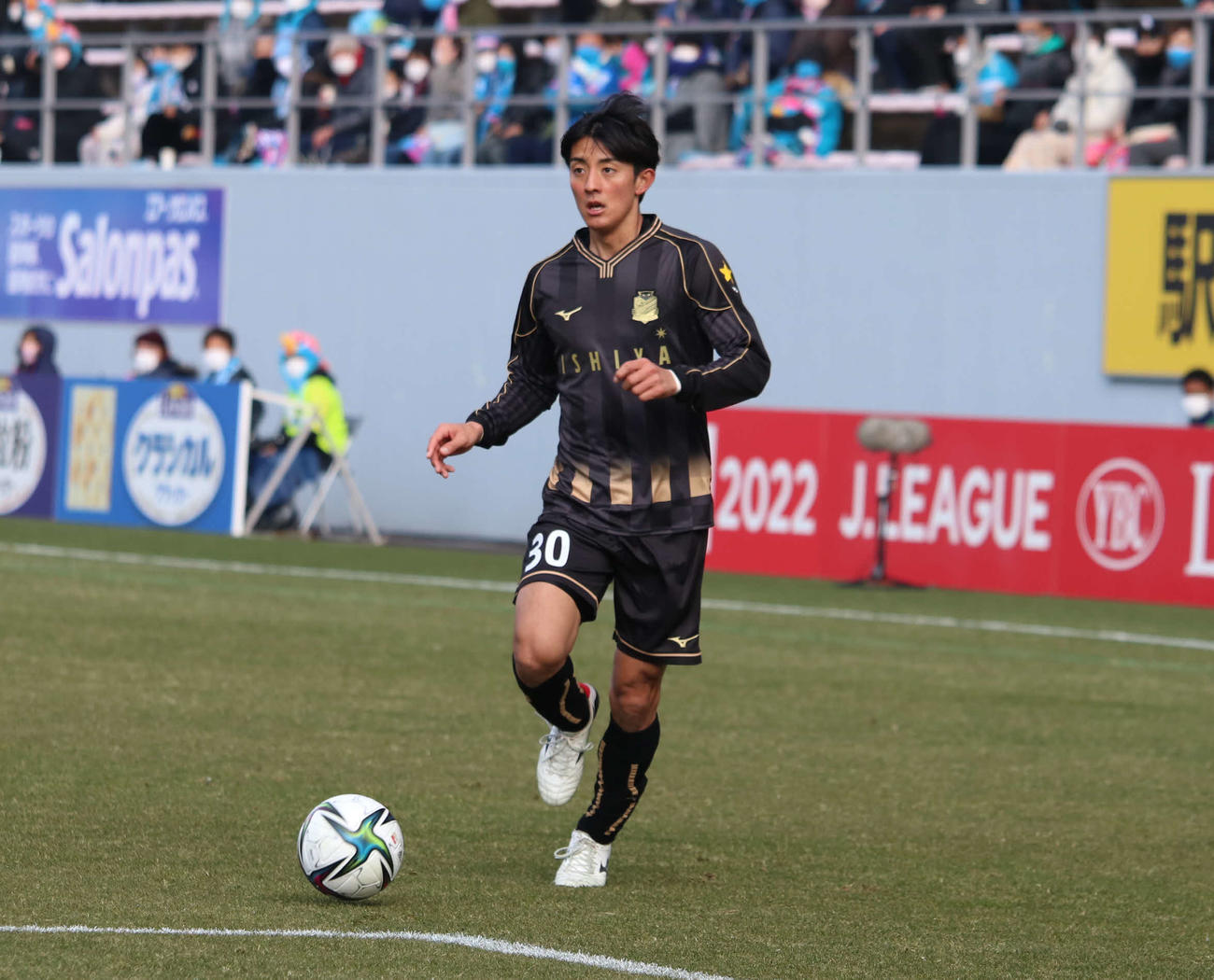 先発出場した札幌田中宏（撮影・山崎純一）