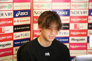 オンライン取材に応じる神戸汰木（C）VISSEL KOBE