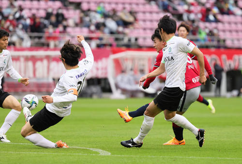 鹿島 逆転３連勝バイラー監督 攻守切りかえは現代サッカーで重要 縦に速い攻撃 一問一答 ｊ１写真ニュース 日刊スポーツ
