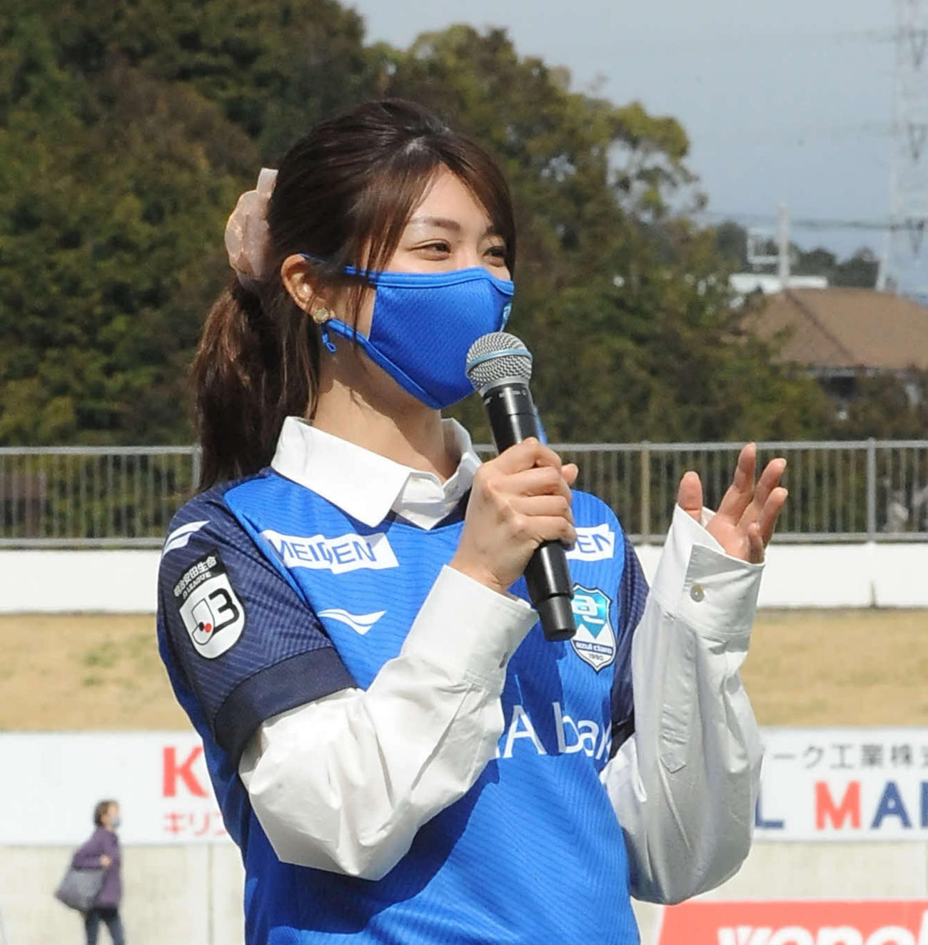 ハーフタイムでトークをする藤木由貴