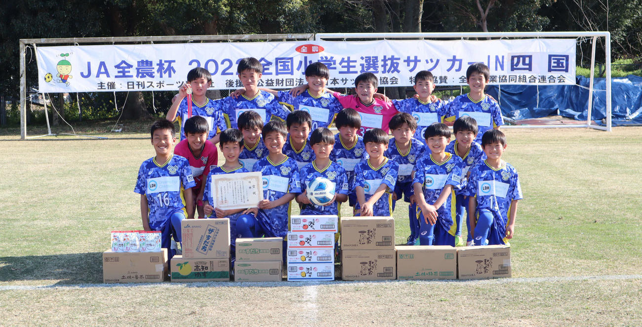 同県対決を制して初優勝を飾ったFC今治