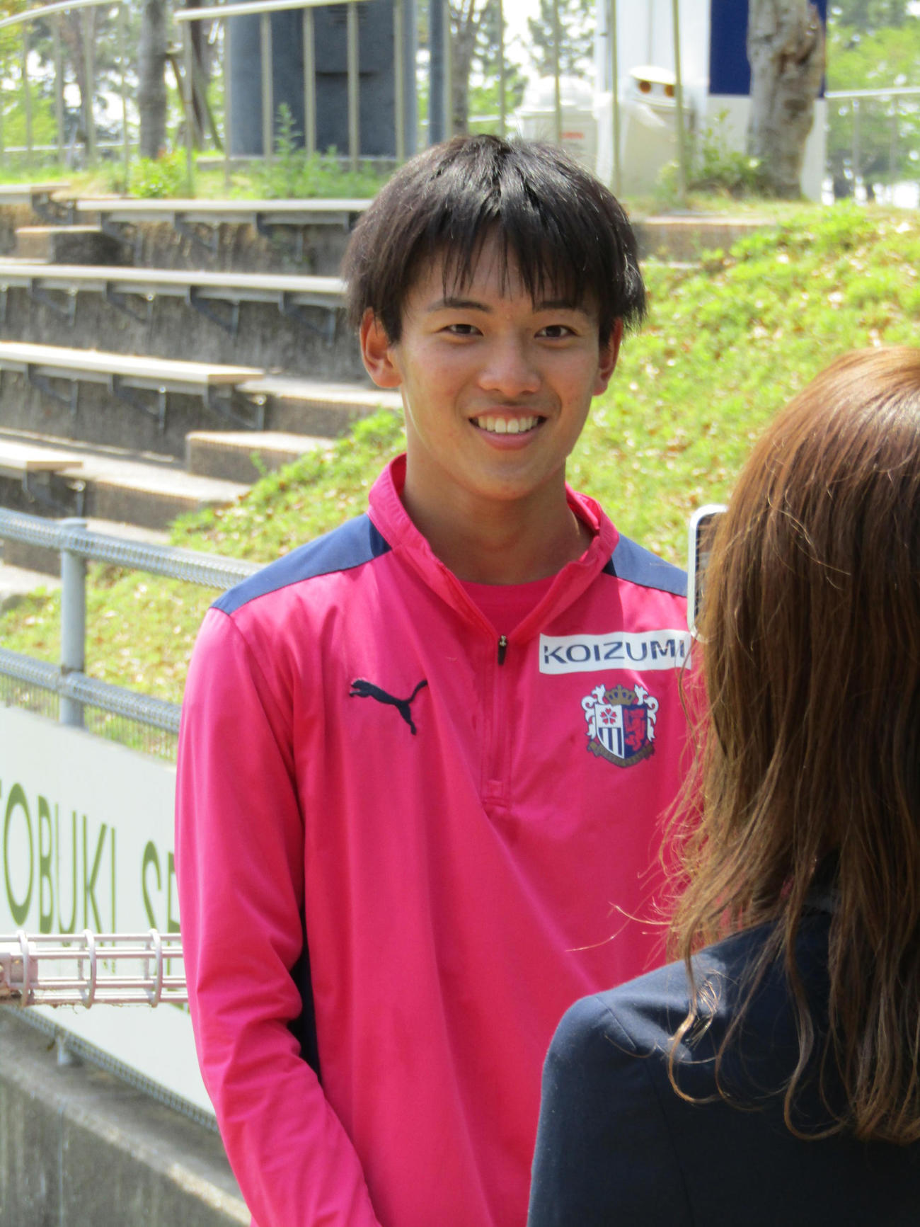 OBの香川真司に激励されて大喜びのC大阪北野颯太