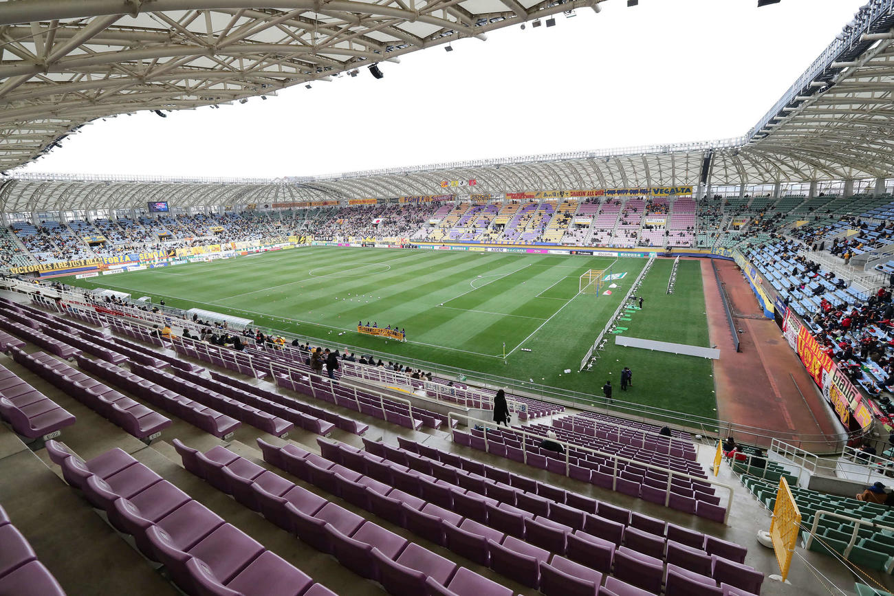 ベガルタ仙台のホームスタジアム　ユアテックスタジアム仙台（20年2月22日撮影）