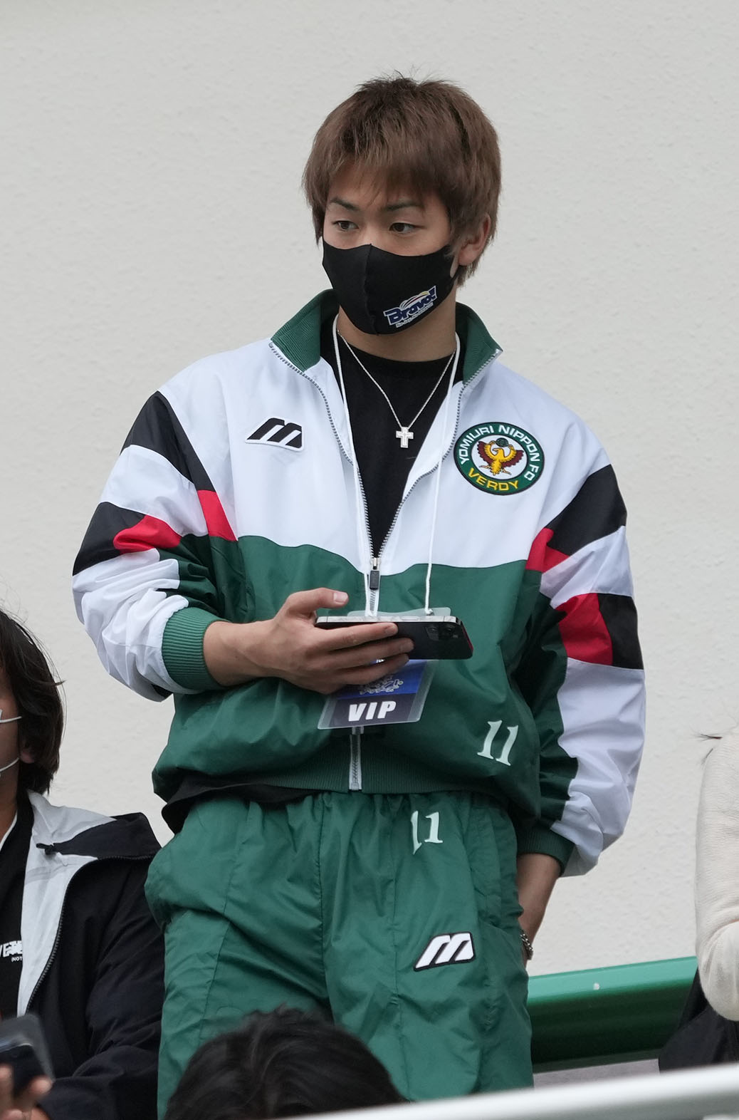 鈴鹿対HondaFC　観戦に訪れた三浦孝太（撮影・森本幸一）