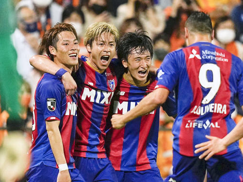 東京 ギマラエス移籍予定の小川諒也がプロ初２ゴール やりたいサッカーがはまった ｊ１写真ニュース 日刊スポーツ