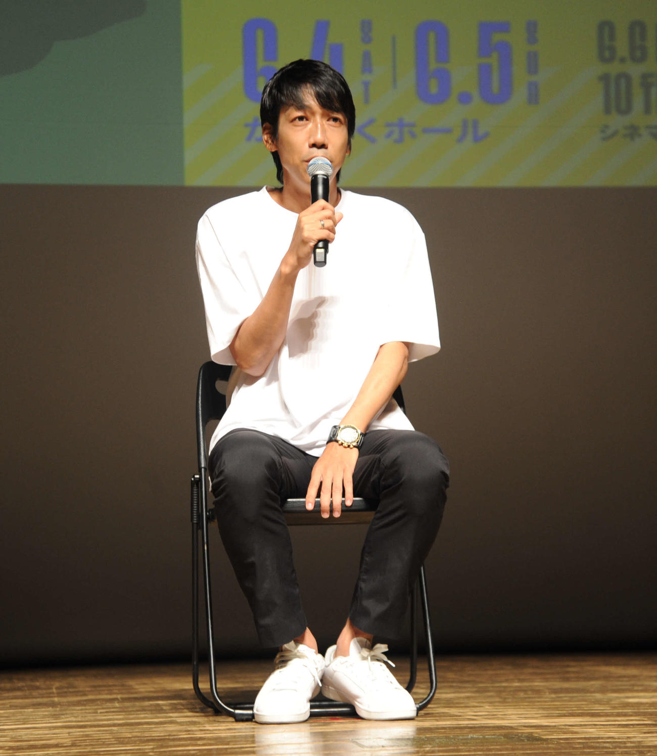 「ヨコハマフットボール映画祭2022」のトークイベントで話す中村憲剛氏（撮影・松尾幸之介）