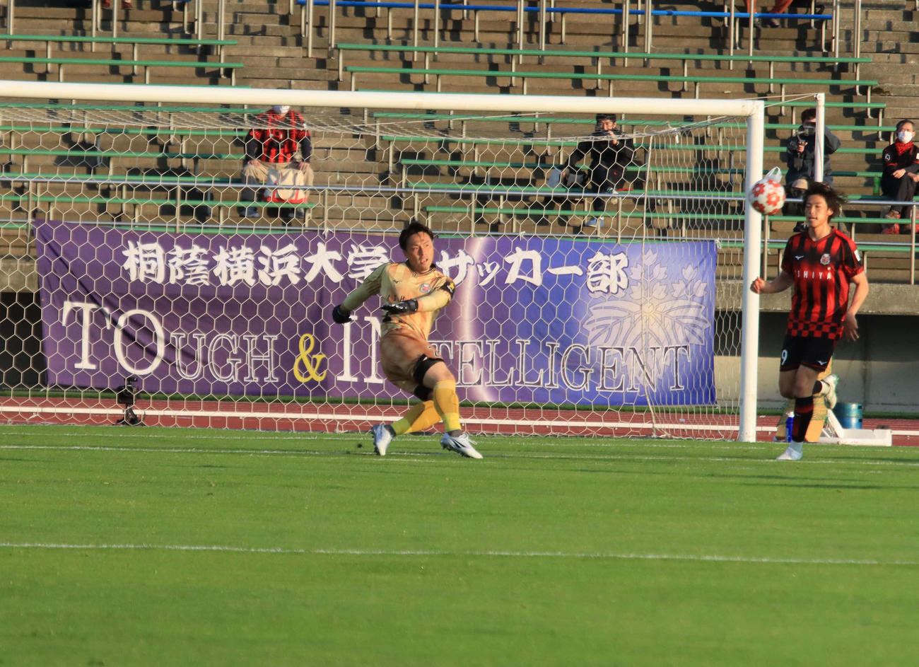 札幌での公式戦初出場を果たしたGK松原（撮影・保坂果那）