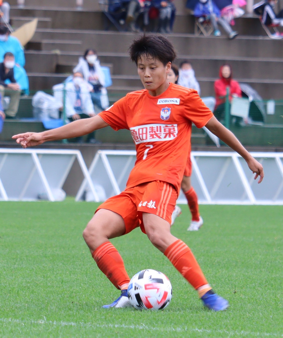 新潟レディースMF園田瑞貴（2020年9月27日撮影）