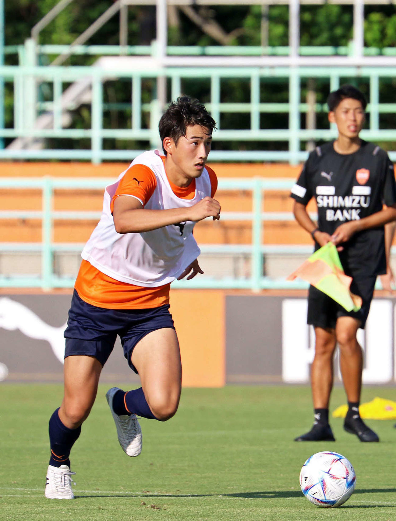 来季加入が内定した早大DF監物拓歩