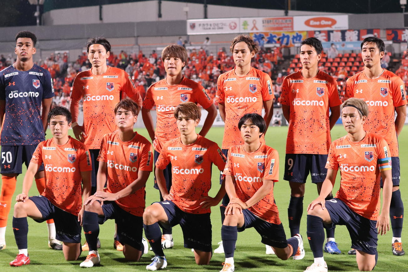 大宮対町田　試合前の大宮アルディージャの選手達（撮影・星夏穂）