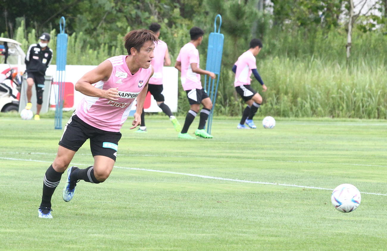8月30日の練習に参加する秋山
