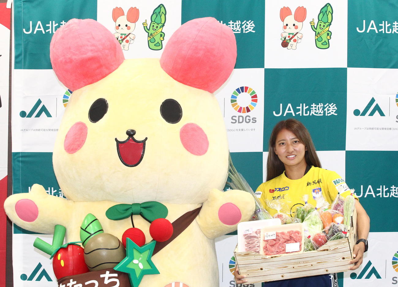 JA北越後農業アンバサダー就任式に出席した園田悠