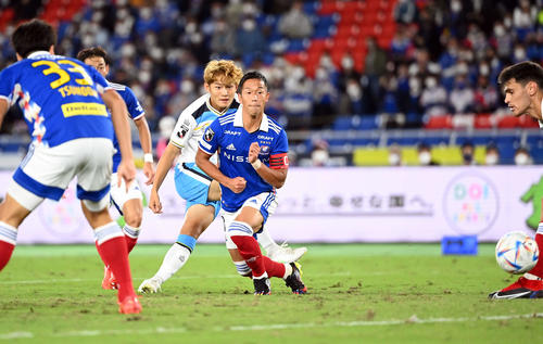 横浜対磐田 後半、ゴールを決める磐田古川(撮影・たえ見朱実)