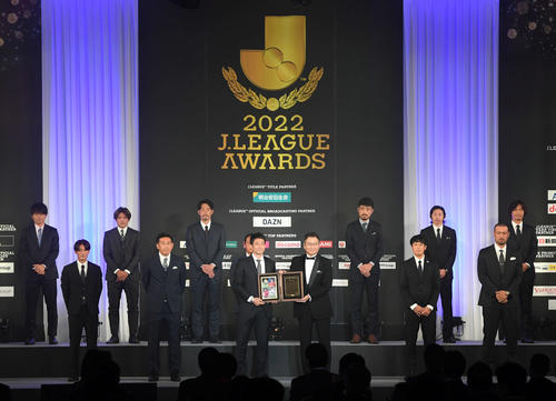 功労賞を受賞した元Jリーガー（撮影・たえ見朱実）