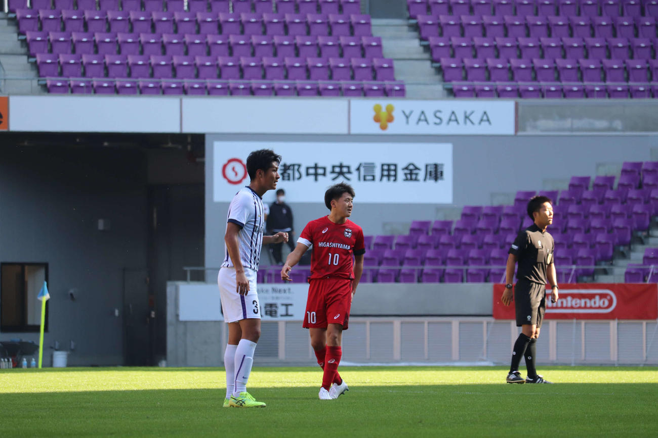 全国高校サッカー京都大会決勝、京都橘戦で2得点の活躍を見せた東山MF阪田澪哉（撮影・波部俊之介）