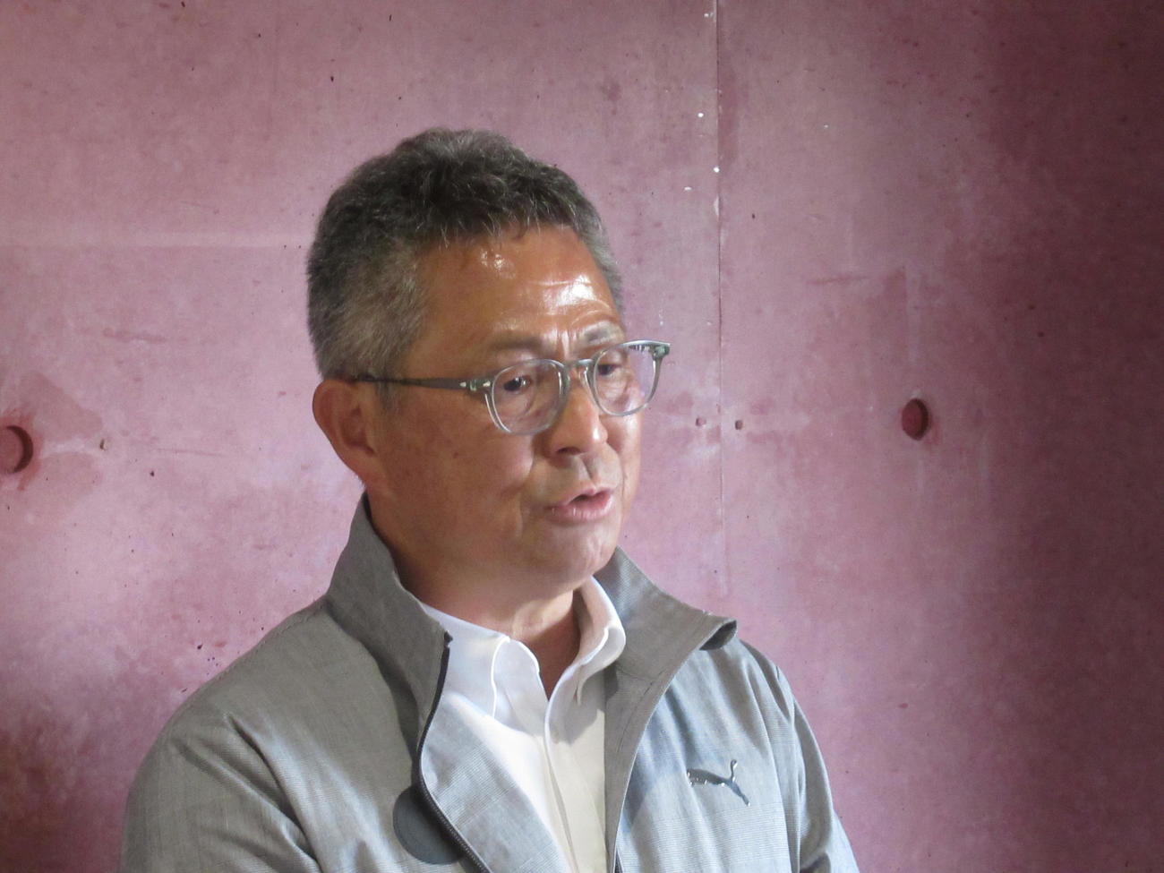 履正社の平野直樹監督