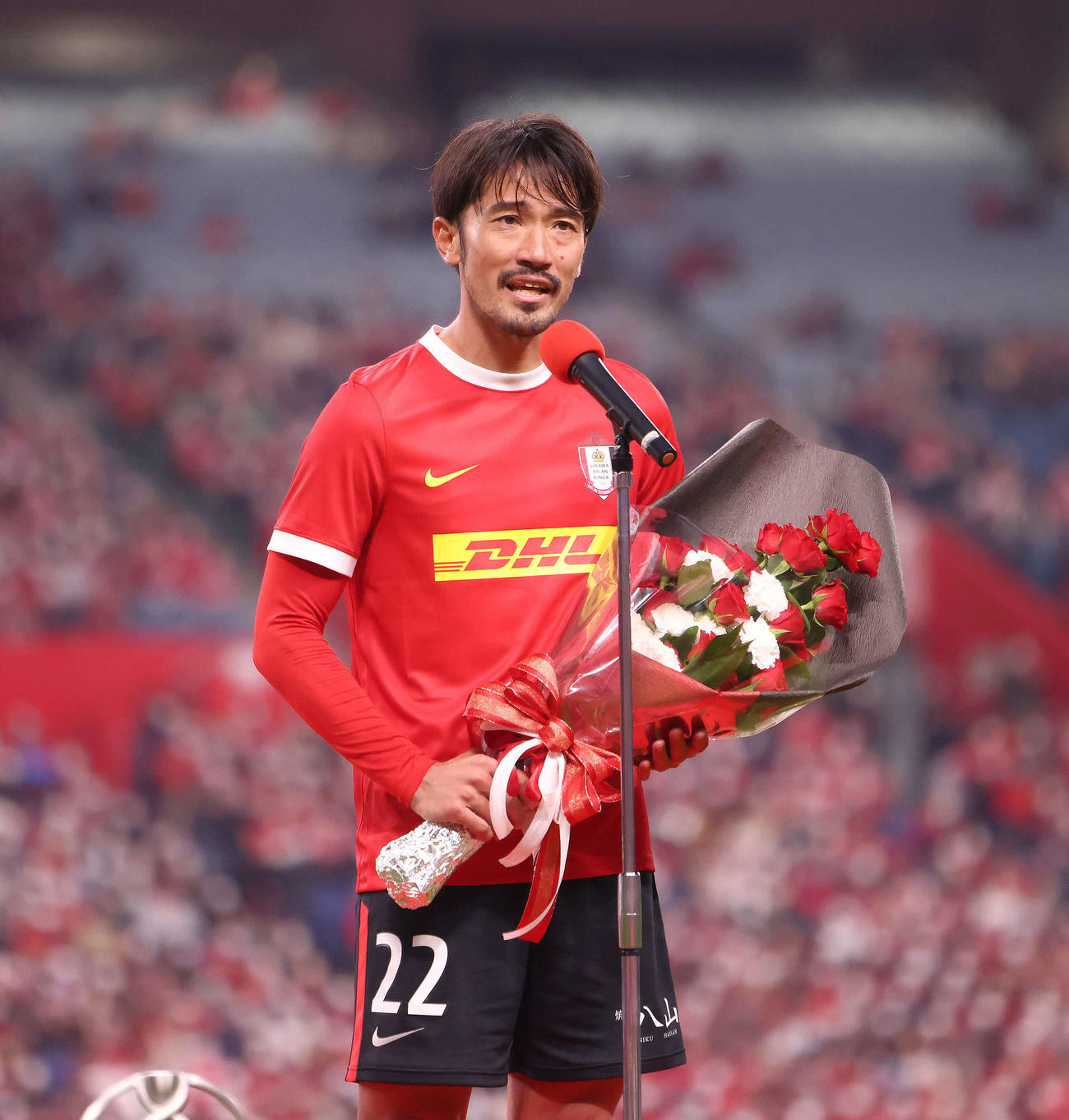 試合後、スピーチする阿部（撮影・河田真司）