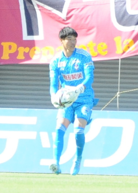 新潟GK小島亨介（2022年4月撮影）