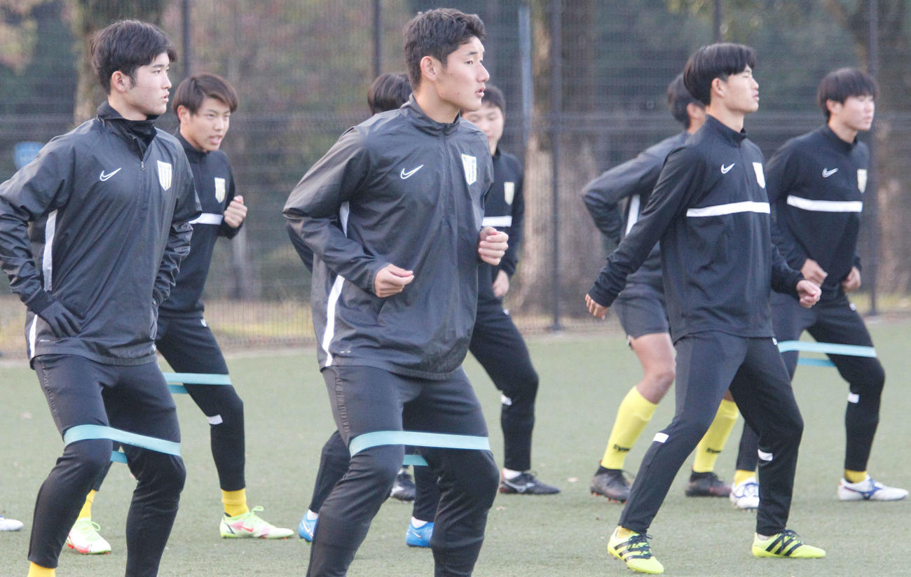 練習に励む国見イレブン（撮影・菊川光一）
