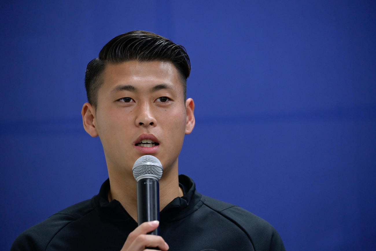 新体制発表会に臨んだ町田DF藤原（C）FCMZ
