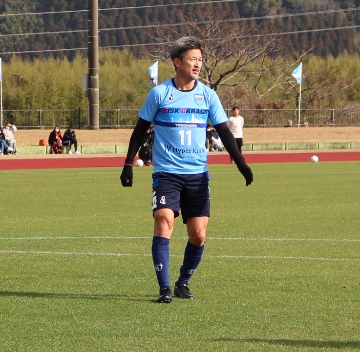 鹿屋体育大とのトレーニングマッチに出場したFWカズ（三浦知良）