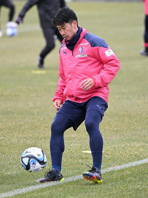 ｃ大阪 香川真司 やったもん勝ち トップ下ノーミスで攻撃組み立て 清武弘嗣と定位置争い ｊ１ 日刊スポーツ