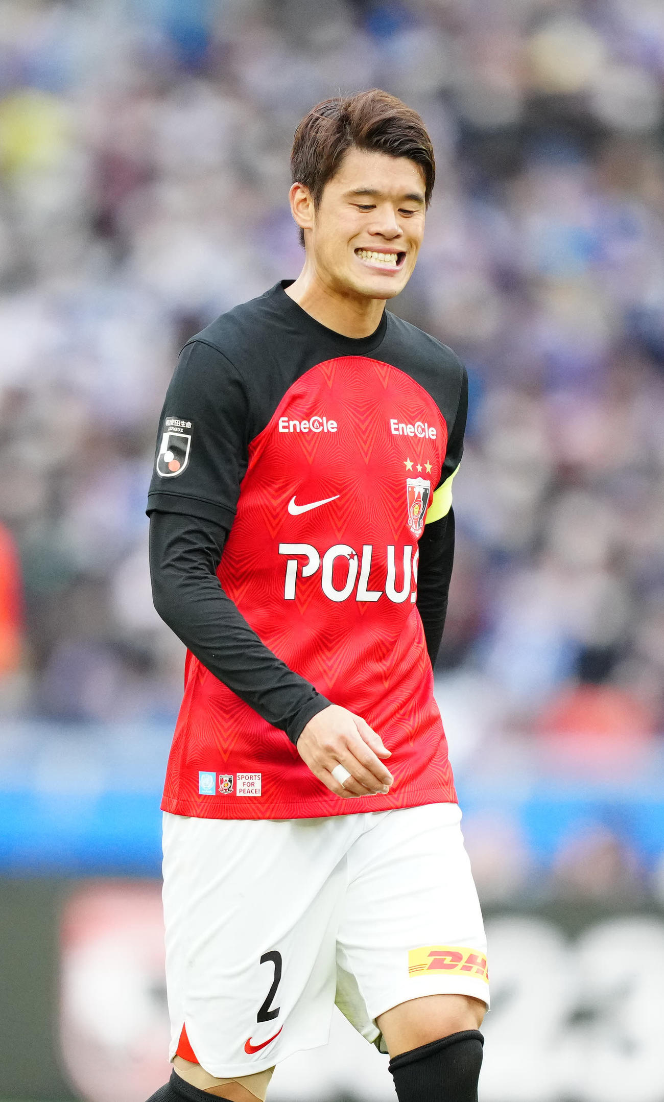 横浜対浦和　横浜に敗れ、厳しい表情を見せる浦和酒井（撮影・江口和貴）