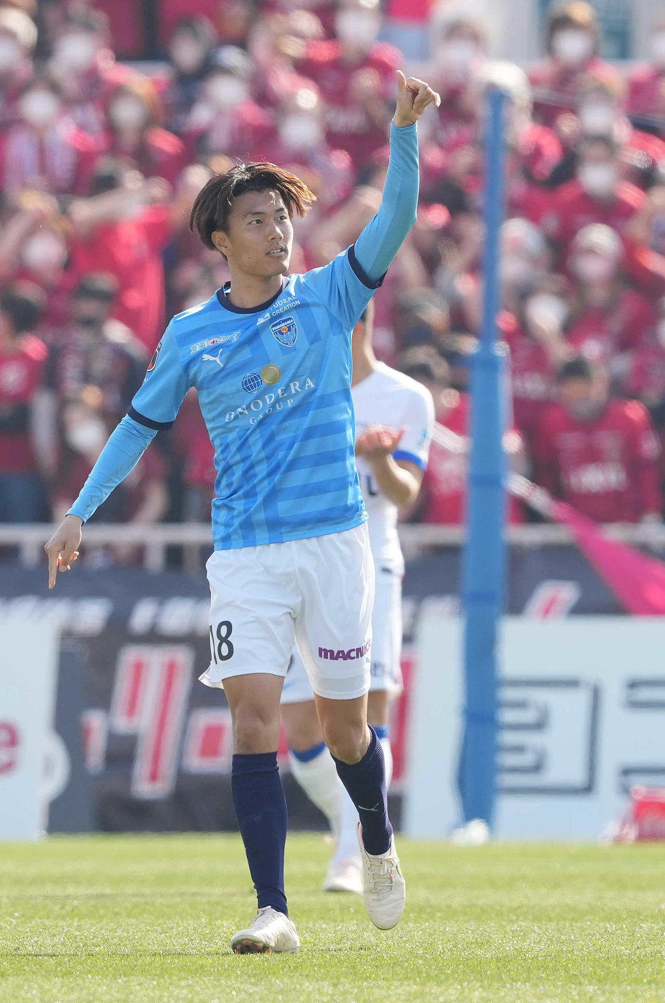 横浜FC対鹿島　前半、PKを決め笑顔の横浜FC小川（撮影・鈴木みどり）