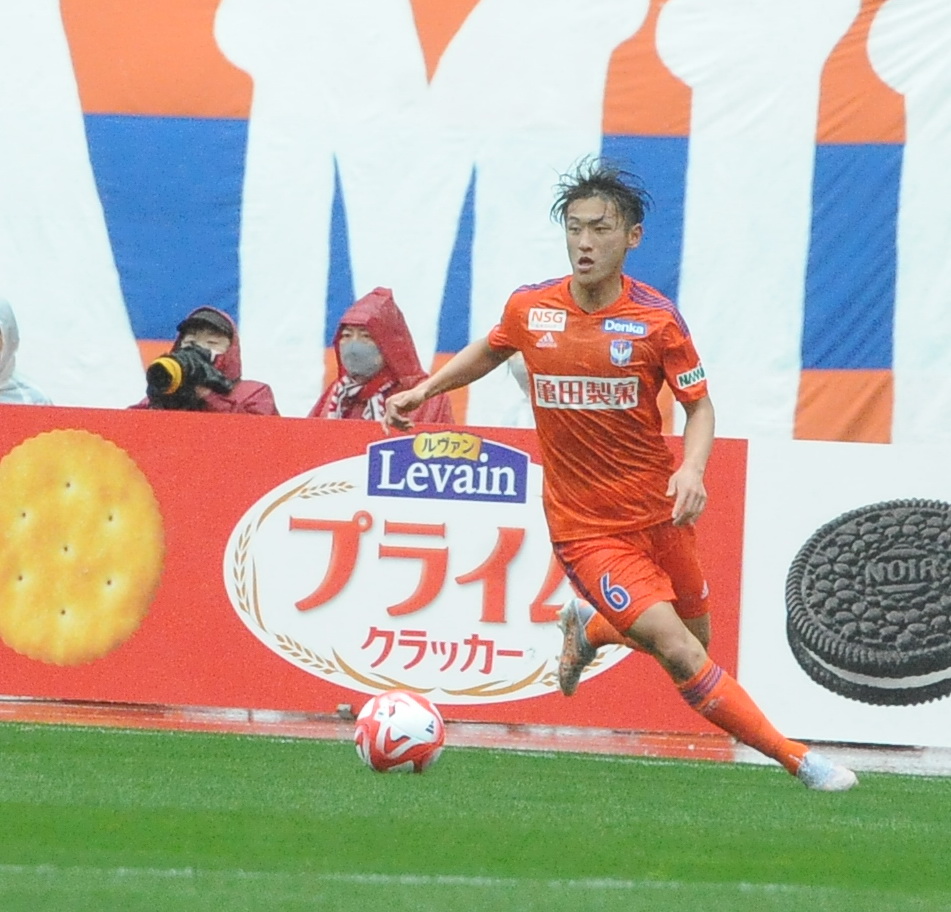 決勝点を決めた秋山