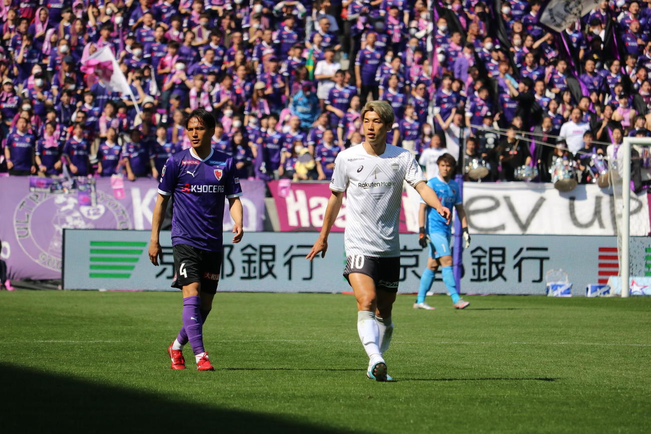 神戸の元日本代表FW大迫勇也（撮影・益子浩一）2023年4月1日、サンガS