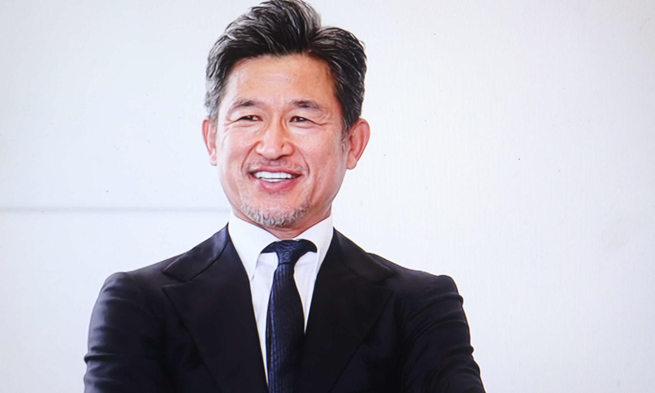オンライン取材でJリーグ30年について語るカズ