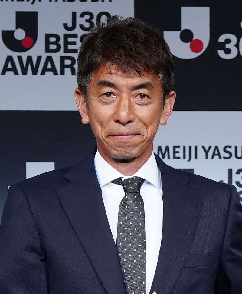 井原正巳新監督（2023年5月撮影）