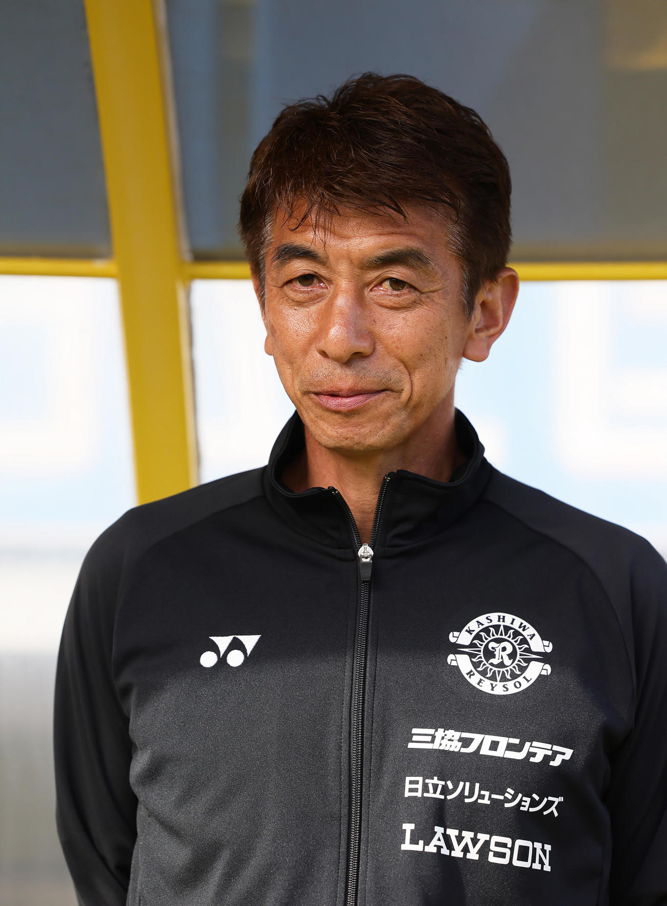 柏対神戸　試合に臨む柏井原監督（撮影・足立雅史）
