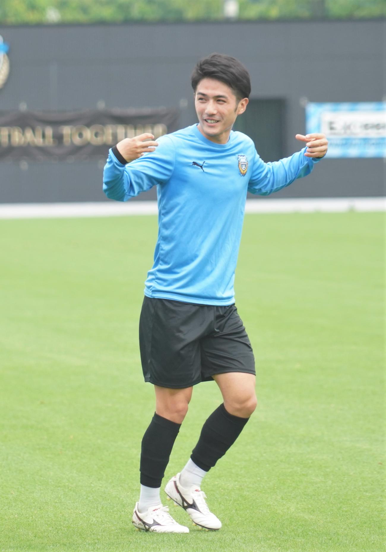 ヴィッセル神戸戦を控え、練習に臨む川崎フロンターレの大島僚太（撮影・佐藤成）